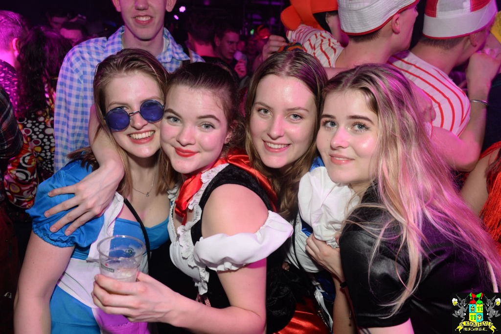 ../Images/Carnavals vrijdagavond in VdG 222.jpg
